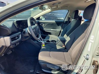 Zdjęcie 7 z 13 samochodu: 2026 KIA K4 LXS VIN:3KPFT4DE0TE341621 - miniatura