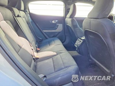Zdjęcie 10 z 12 samochodu: 2023 POLESTAR 2 VIN:YSMED3KA9PL148307 - miniatura
