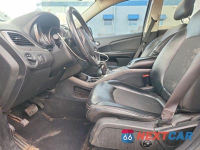 Zdjęcie 7 z 12 samochodu: 2017 DODGE JOURNEY CROSSROAD VIN:3C4PDDGG4HT560907 - miniatura