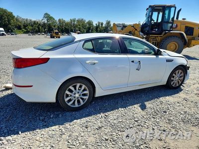 Trzecie zdjęcie samochodu z tyłu: 2014 KIA OPTIMA EX VIN:5XXGN4A7XEG345979 - miniatura