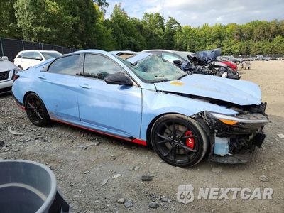 Czwarte zdjęcie samochodu z boku: 2025 HYUNDAI ELANTRA N BASE VIN:KMHLW4DK9SU031642 - miniatura