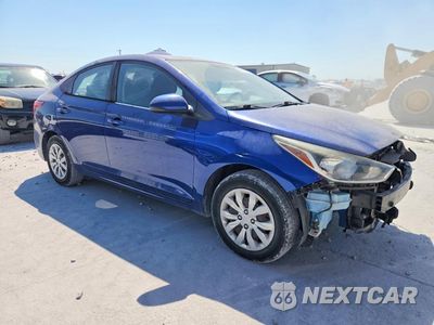 Czwarte zdjęcie samochodu z boku: 2019 HYUNDAI ACCENT SE VIN:3KPC24A30KE085097 - miniatura