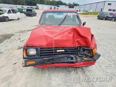 Piąte zdjęcie samochodu w środku: 1986 TOYOTA PICK UP VIN:JT4RN50R6G0210875 - miniatura