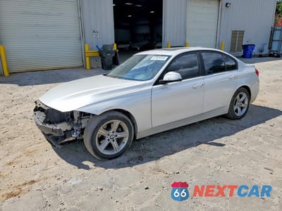 2012 BMW 328 I WBA3A5C52CF350131 - główne zdjęcie licytacji z USA - miniatura