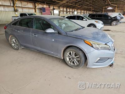 Czwarte zdjęcie samochodu z boku: 2016 HYUNDAI SONATA SE VIN:5NPE24AFXGH405788 - miniatura