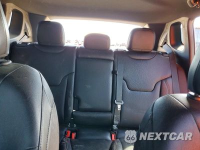Zdjęcie 10 z 14 samochodu: 2024 JEEP COMPASS LATITUDE LUX VIN:3C4NJDFN2RT152858 - miniatura