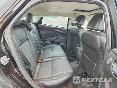 Zdjęcie 10 z 12 samochodu: 2014 FORD FOCUS TITANIUM VIN:1FADP3N29EL192684 - miniatura