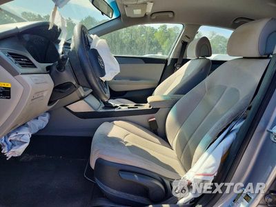 Zdjęcie 7 z 12 samochodu: 2017 HYUNDAI SONATA SE VIN:5NPE24AF9HH575142 - miniatura