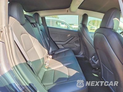 Zdjęcie 10 z 12 samochodu: 2018 TESLA MODEL 3 VIN:5YJ3E1EB2JF128600 - miniatura