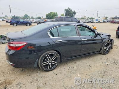 Trzecie zdjęcie samochodu z tyłu: 2017 HONDA ACCORD SPORT VIN:1HGCR2F57HA245130 - miniatura