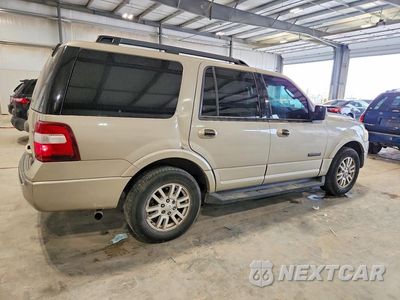 Trzecie zdjęcie samochodu z tyłu: 2008 FORD EXPEDITION XLT VIN:1FMFU16528LA36947 - miniatura