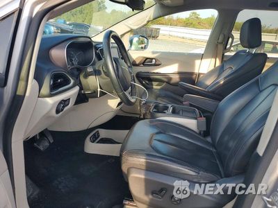 Zdjęcie 7 z 13 samochodu: 2018 CHRYSLER PACIFICA TOURING L VIN:2C4RC1BG7JR279596 - miniatura