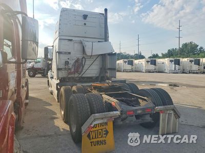 Drugie zdjęcie samochodu z przodu: 2016 VOLVO VNL SEMI TRUCK VIN:4V4NC9EH4GN956387 - miniatura