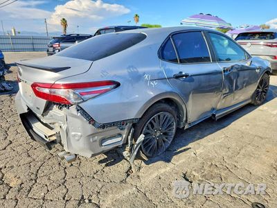 Trzecie zdjęcie samochodu z tyłu: 2019 TOYOTA CAMRY SE VIN:4T1B11HK3KU250678 - miniatura