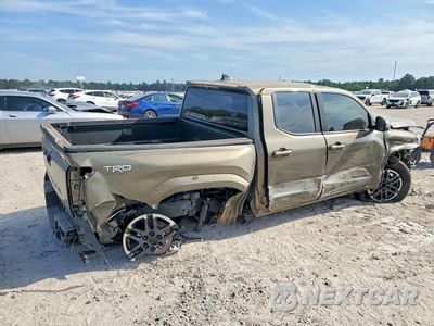 Trzecie zdjęcie samochodu z tyłu: 2026 TOYOTA TACOMA TRD SPORT VIN:3TMKB5FN9TM069547 - miniatura