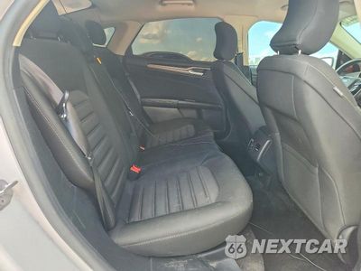 Zdjęcie 10 z 13 samochodu: 2017 FORD FUSION SE VIN:3FA6P0H70HR378702 - miniatura