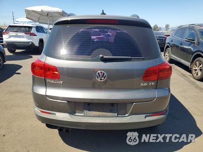 Zdjęcie 6 z 13 samochodu: 2015 VOLKSWAGEN TIGUAN S VIN:WVGAV7AX7FW611610 - miniatura