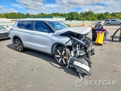 Czwarte zdjęcie samochodu z boku: 2025 MITSUBISHI OUTLANDER SE VIN:JA4J4VA80SZ042543 - miniatura