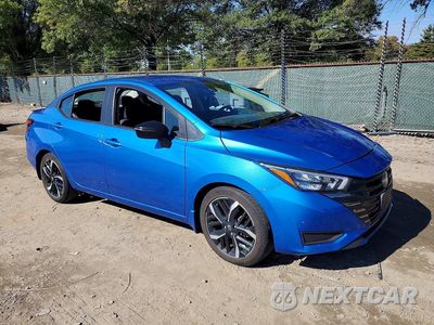 Czwarte zdjęcie samochodu z boku: 2024 NISSAN VERSA SR VIN:3N1CN8FV0RL870642 - miniatura