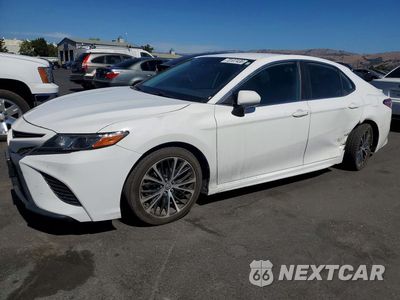 2020 TOYOTA CAMRY SE 4T1G11AK2LU899373 - główne zdjęcie licytacji z USA - miniatura
