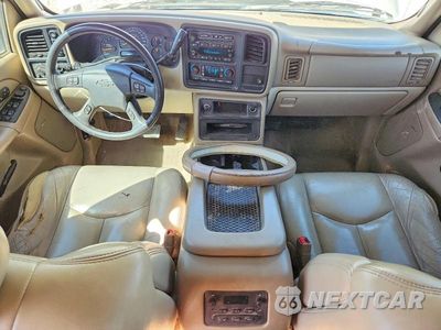 Zdjęcie 8 z 13 samochodu: 2006 CHEVROLET TAHOE K1500 VIN:1GNEK13Z26J164067 - miniatura