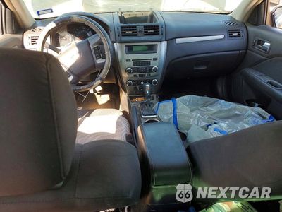 Zdjęcie 8 z 12 samochodu: 2011 FORD FUSION SE VIN:3FAHP0HA3BR279562 - miniatura