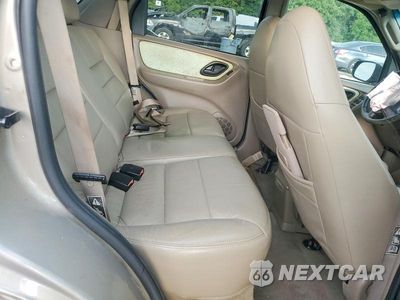 Zdjęcie 11 z 13 samochodu: 2001 FORD ESCAPE XLT VIN:1FMYU03171KA99333 - miniatura
