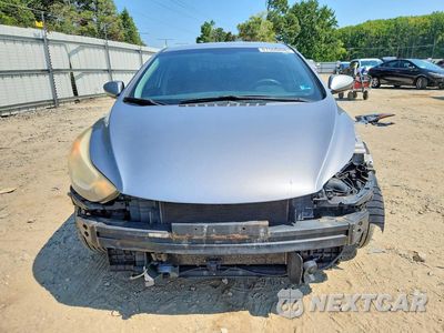 Piąte zdjęcie samochodu w środku: 2015 HYUNDAI ELANTRA SE VIN:5NPDH4AE3FH641263 - miniatura
