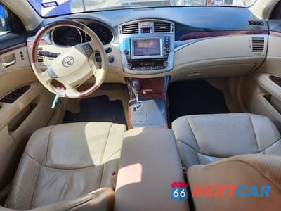 Zdjęcie 8 z 12 samochodu: 2011 TOYOTA AVALON LIMITED VIN:4T1BK3DBXBU413356 - miniatura