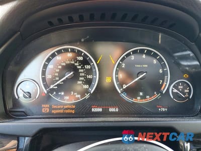 Zdjęcie 9 z 13 samochodu: 2015 BMW X5 XDRIVE35I VIN:5UXKR0C53F0P02231 - miniatura