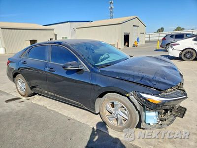 Czwarte zdjęcie samochodu z boku: 2026 HYUNDAI ELANTRA SE VIN:KMHLL4DG4TU190686 - miniatura