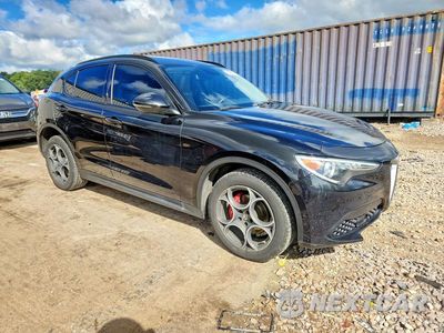 Czwarte zdjęcie samochodu z boku: 2018 ALFA ROMEO STELVIO SPORT VIN:ZASFAKPN2J7B87407 - miniatura