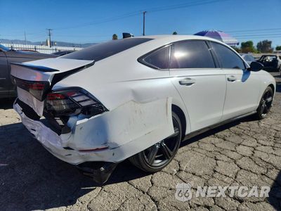 Trzecie zdjęcie samochodu z tyłu: 2025 HONDA ACCORD HYBRID SPORT-L VIN:1HGCY2F70SA045380 - miniatura