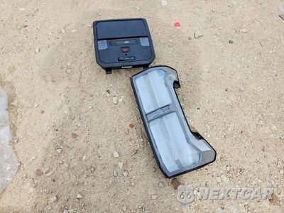 Zdjęcie 12 z 13 samochodu: 2026 TOYOTA TACOMA SR5 VIN:3TMLB5JN4TM237123 - miniatura