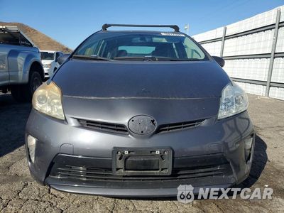 Piąte zdjęcie samochodu w środku: 2015 TOYOTA PRIUS FOUR VIN:JTDKN3DU7F0465148 - miniatura