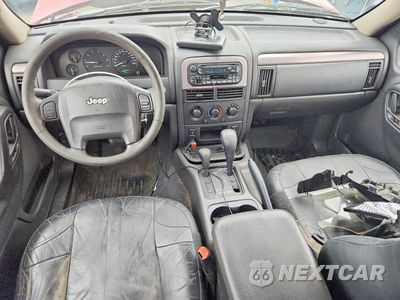 Zdjęcie 8 z 12 samochodu: 2004 JEEP GRAND CHEROKEE LAREDO VIN:1J4GW48N24C382809 - miniatura