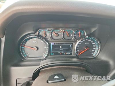 Zdjęcie 9 z 13 samochodu: 2015 CHEVROLET SUBURBAN K1500 LT VIN:1GNSKJKC3FR608526 - miniatura