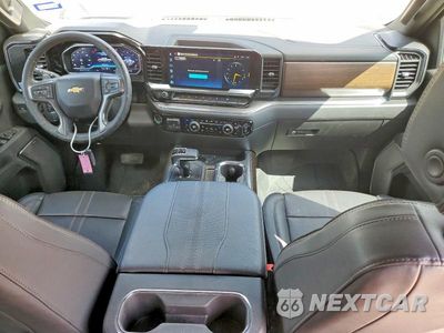 Zdjęcie 8 z 13 samochodu: 2025 CHEVROLET SILVERADO K1500 HIGH COUNTRY VIN:2GCUKJED0S1109448 - miniatura