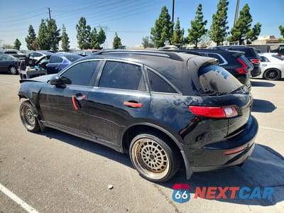 Drugie zdjęcie samochodu z przodu: 2004 INFINITI FX45 BASE VIN:JNRBS08W94X400924 - miniatura