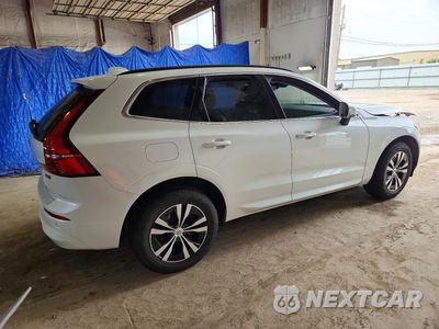 Trzecie zdjęcie samochodu z tyłu: 2023 VOLVO XC60 CORE VIN:YV4L12RK3P1374775 - miniatura
