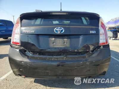 Zdjęcie 6 z 12 samochodu: 2013 TOYOTA PRIUS TWO VIN:JTDKN3DU2D5553122 - miniatura