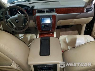 Zdjęcie 8 z 13 samochodu: 2009 CHEVROLET TAHOE C1500 LTZ VIN:1GNFC33J19R241847 - miniatura