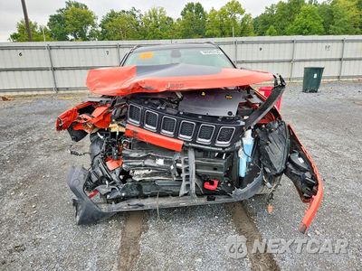 Piąte zdjęcie samochodu w środku: 2017 JEEP COMPASS TRAILHAWK VIN:3C4NJDDB9HT664852 - miniatura