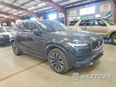 Czwarte zdjęcie samochodu z boku: 2022 VOLVO XC90 T5 MOMENTUM VIN:YV4102PK5N1849319 - miniatura