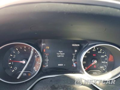 Zdjęcie 9 z 13 samochodu: 2018 JEEP COMPASS SPORT VIN:3C4NJDABXJT343302 - miniatura