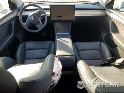 Zdjęcie 8 z 14 samochodu: 2023 TESLA MODEL Y VIN:7SAYGDEE4PA088752 - miniatura
