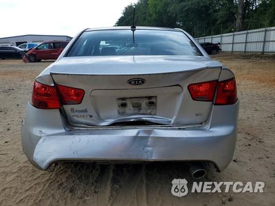 Zdjęcie 6 z 12 samochodu: 2010 KIA FORTE SX VIN:KNAFW4A38A5140243 - miniatura