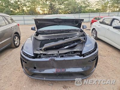 Piąte zdjęcie samochodu w środku: 2026 TESLA MODEL Y VIN:7SAYGAEE5TF676669 - miniatura
