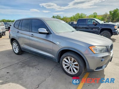 Czwarte zdjęcie samochodu z boku: 2013 BMW X3 XDRIVE28I VIN:5UXWX9C56D0A08029 - miniatura