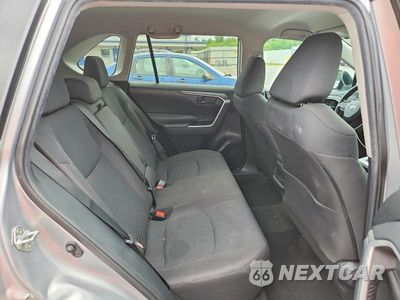 Zdjęcie 10 z 12 samochodu: 2020 TOYOTA RAV4 LE VIN:2T3F1RFV5LW092799 - miniatura